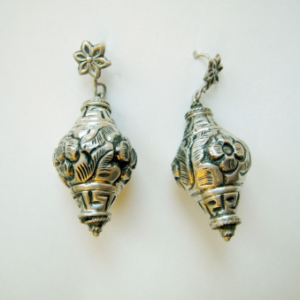 Earrings Silver Lantern M carved